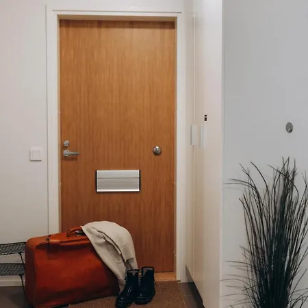 2 Bedroom Apartment, Parking, Metro, 아파트 *